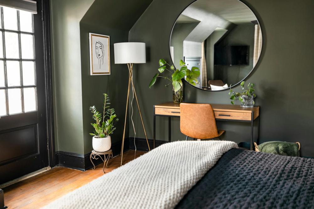cozy bedroom