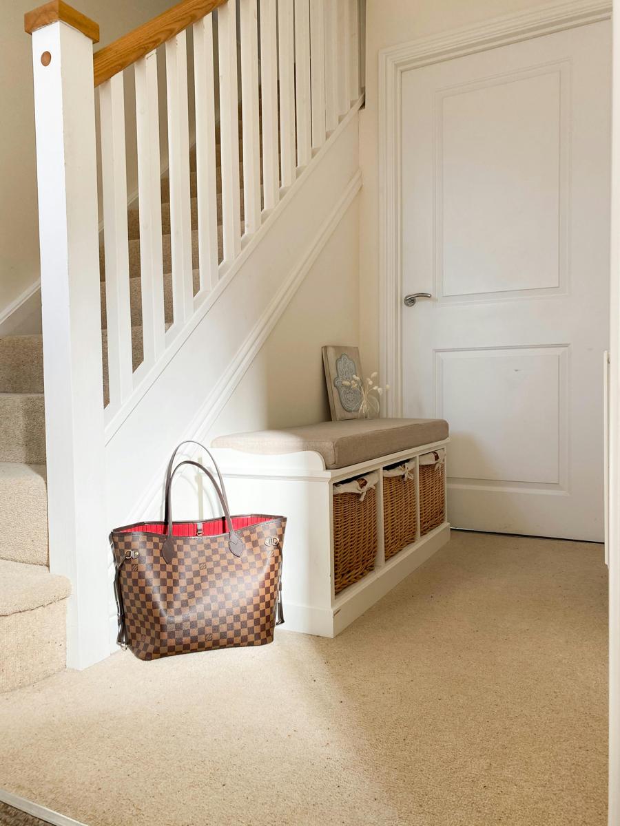 entryway storage-0036c7d357ee4766b38d098486b07d3c.jpg entryway storage