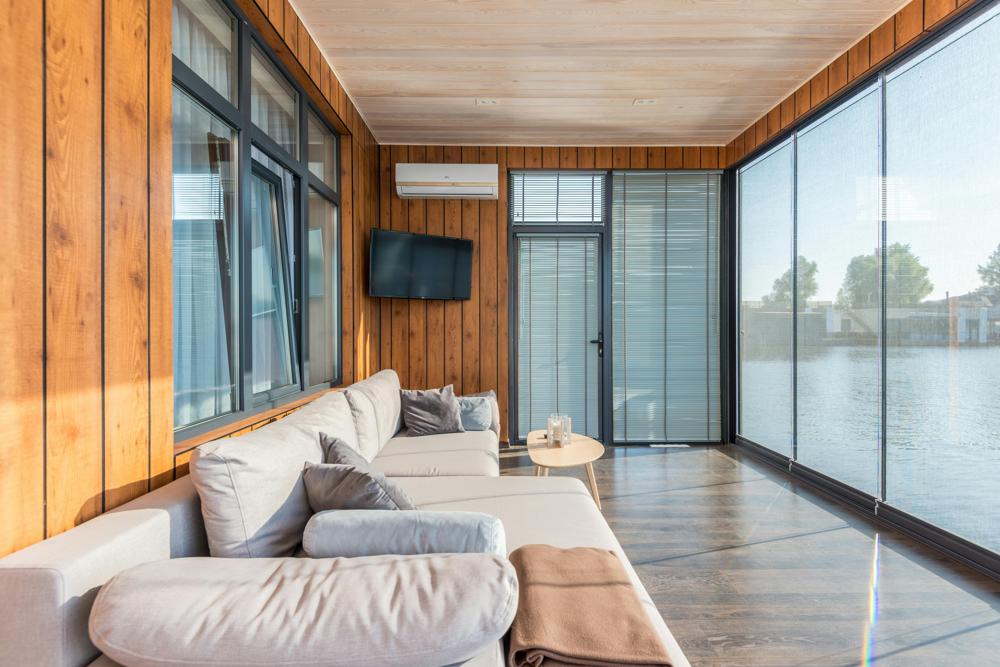 modern livingroom