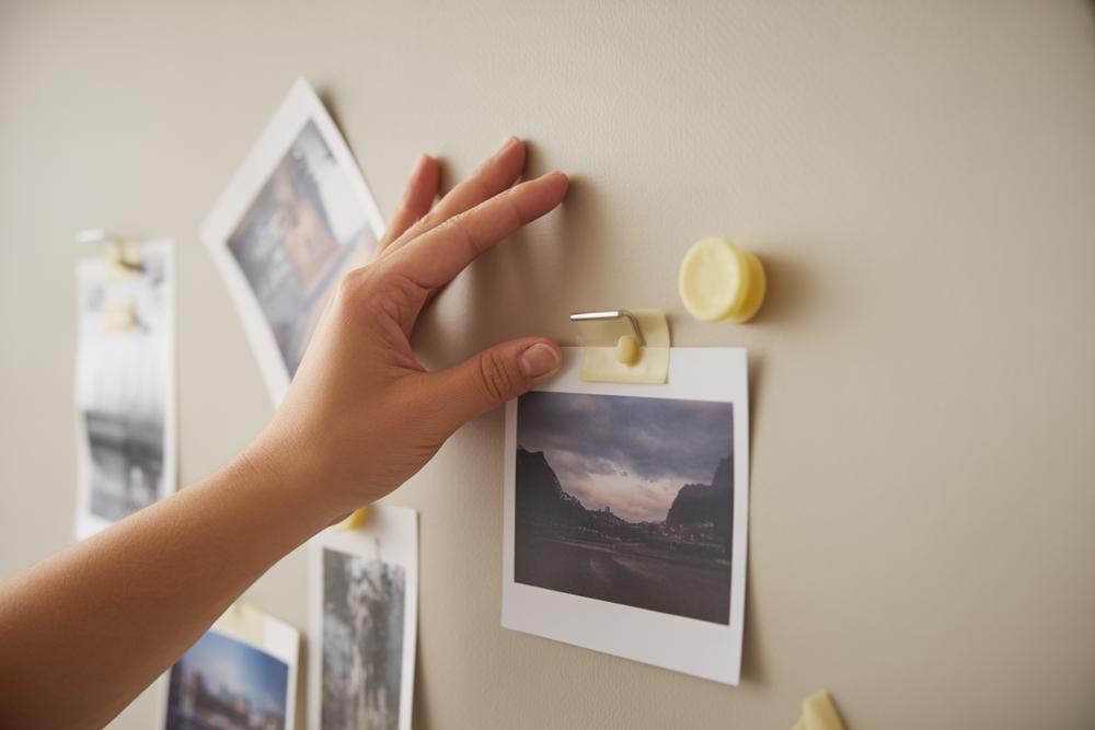 photo mounting-e64e5ae373b34170b59e865f0964c674.jpg photo mounting