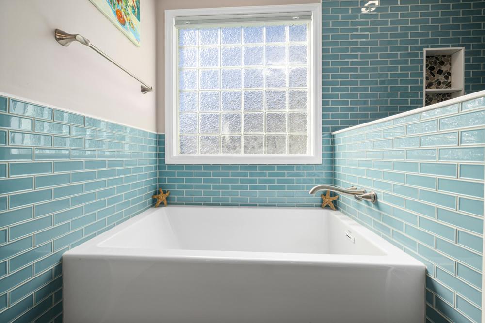 turquoise interior